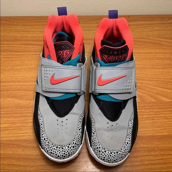 Nike Air Diamond Turf - Picture 4 of 9